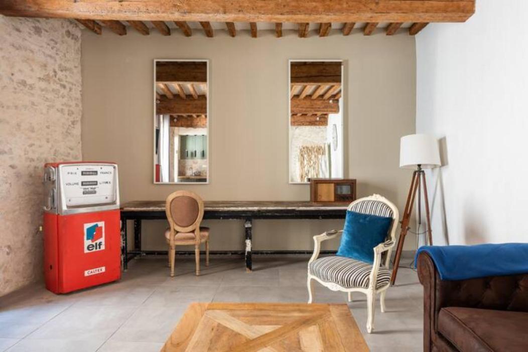 La Tour 1 Appartement Au Coeur Du Centre Ville ลีล-ซูร์-ลา-ซอร์ก ภายนอก รูปภาพ